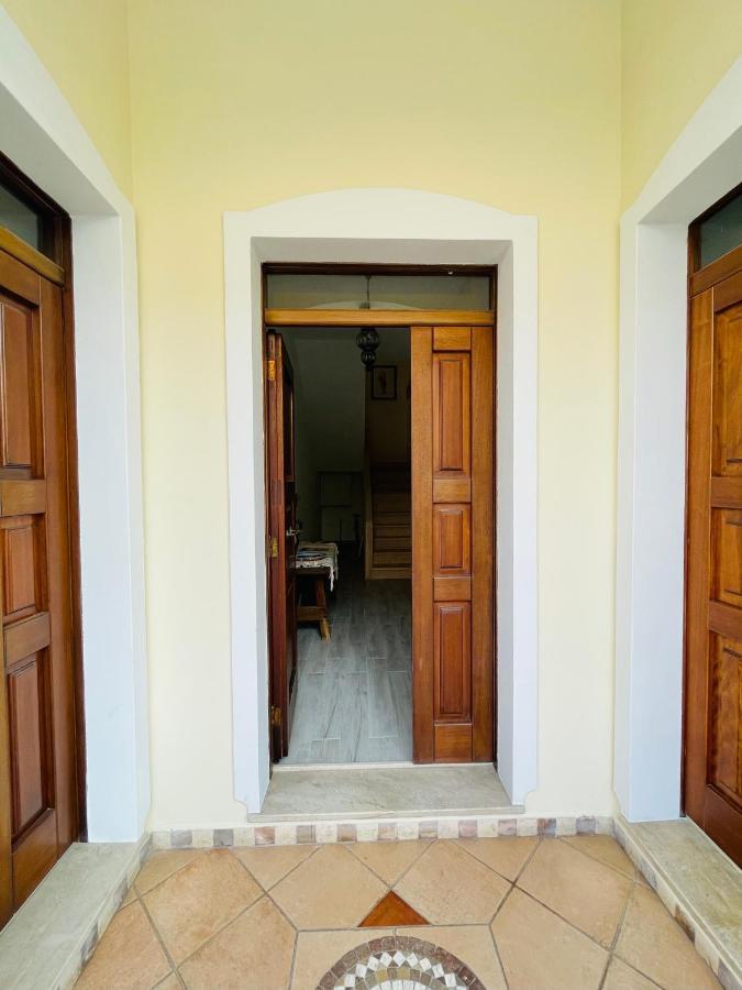 B&B Tre - Rooms & Relax โอริสตาโน ภายนอก รูปภาพ